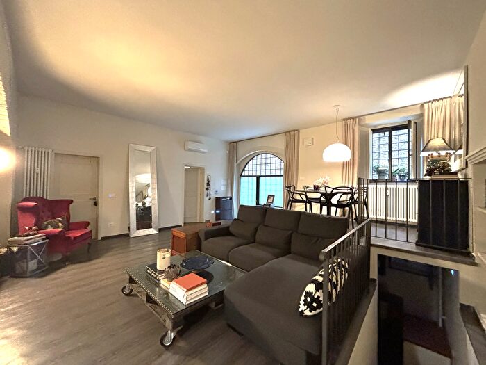 Appartamento quadrilocale in vendita in Via del Forte di San Giorgio, Firenze