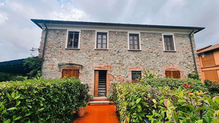 Appartamento bilocale in vendita in Sarzana