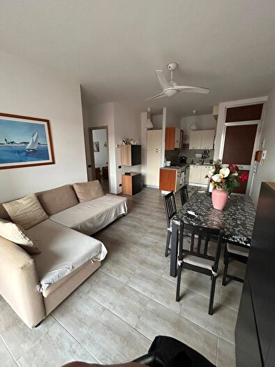 Appartamento trilocale in vendita in Ameglia