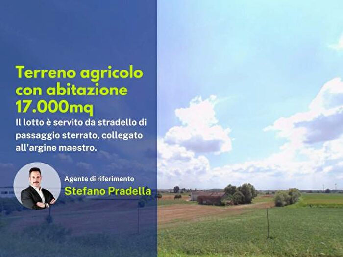 Casa quadrilocale in vendita in Via Mincio, Viadana