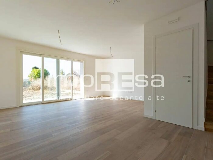 Casa quadrilocale in vendita in Via Trieste, Fiume Veneto