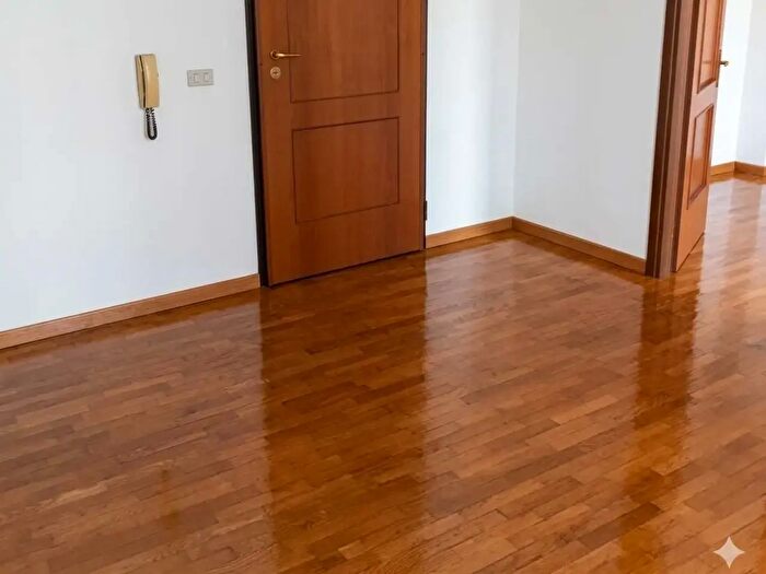 Appartamento quadrilocale in vendita in Reggio Emilia