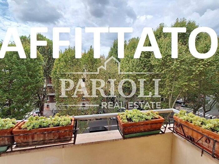 Appartamento con 5 locali in affitto in Viale Parioli, Parioli, Roma