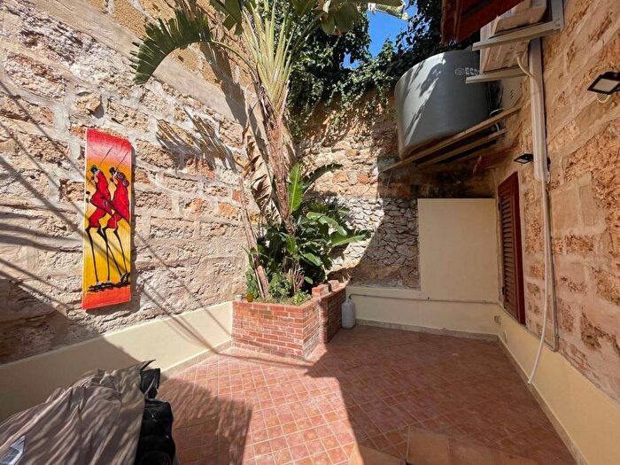 Appartamento monolocale in affitto in Via Delfini, Mondello Valdesi, Palermo