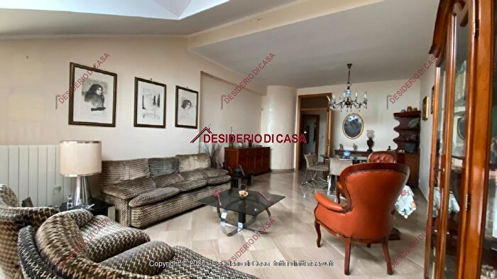 Appartamento con 5 locali in vendita in Alcamo