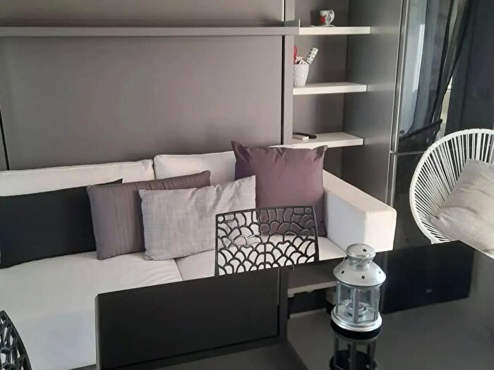 Appartamento monolocale in affitto in Via Moriconi, Pisa