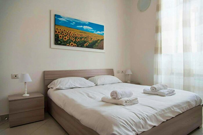 Appartamento monolocale in affitto in Via Costantino Baroni, Milano