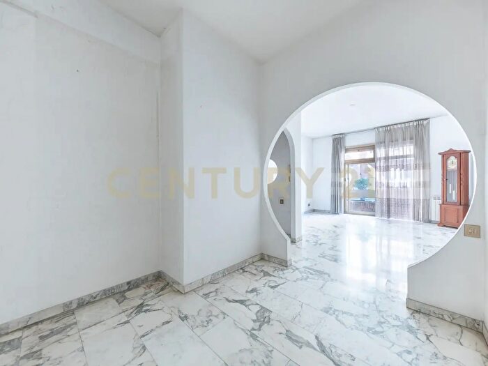 Appartamento in vendita in Via Teodoro Valfrè, Roma
