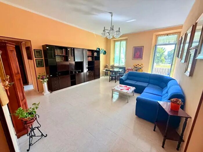 Appartamento quadrilocale in vendita in Via Mario Maggioli, Alessandria