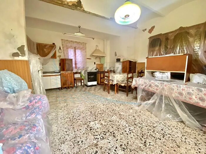 Casa quadrilocale in vendita in Via della Rimembranza, Rosignano Marittimo