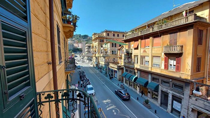 Appartamento quadrilocale in vendita in Corso Matteotti, Rapallo