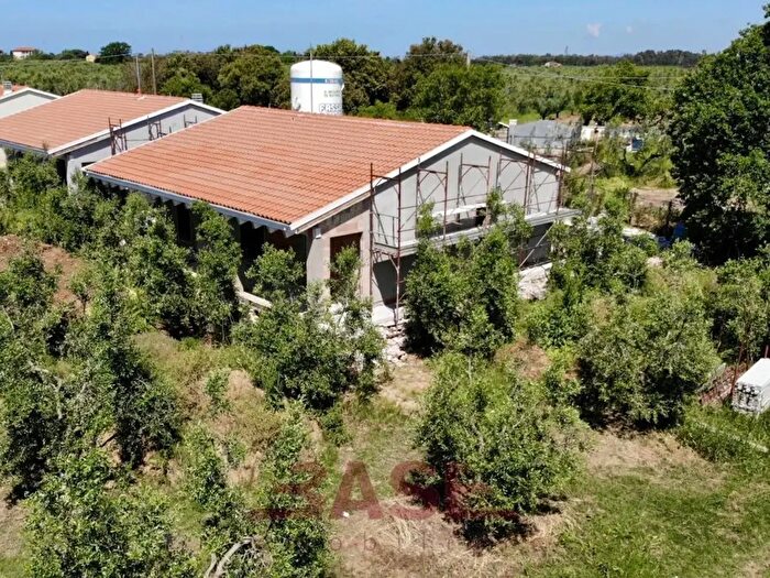 Casa quadrilocale in vendita in Via Vicinale Bottico, Bibbona