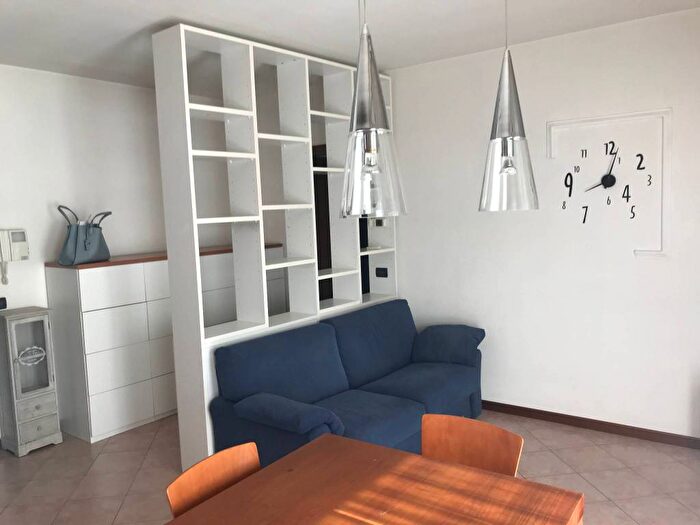 Appartamento trilocale in affitto in Via Zago, Villatora, Saonara