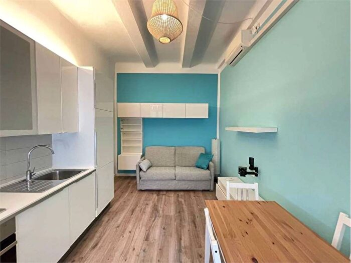 Appartamento bilocale in affitto in Via Andrea Maffei, Montenero, Milano