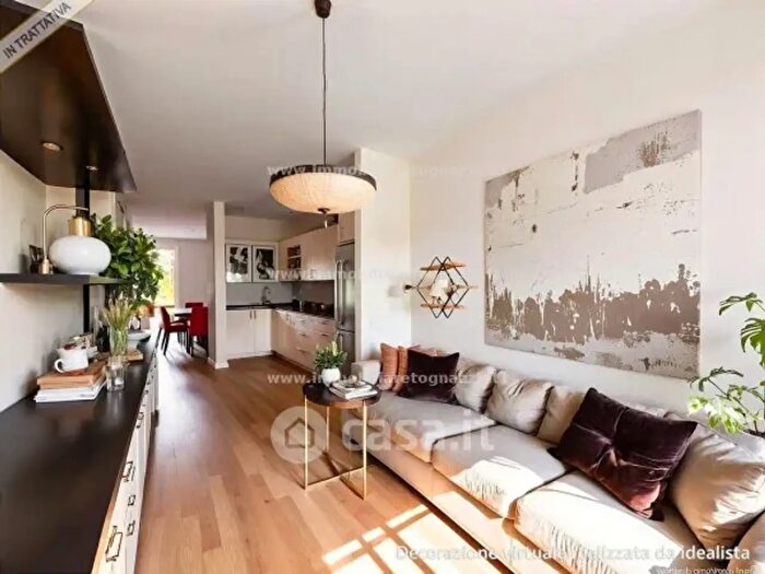 Casa con 6 locali in vendita in Località Badia Elmi, San Gimignano