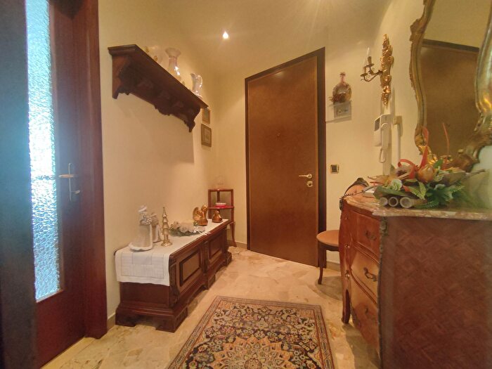 Appartamento trilocale in vendita in Porcia