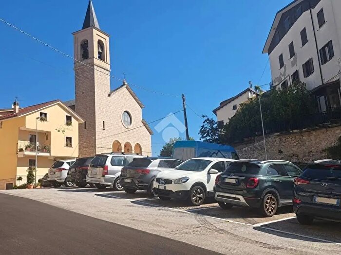 Appartamento bilocale in vendita in Via del Sannio, Roccaraso