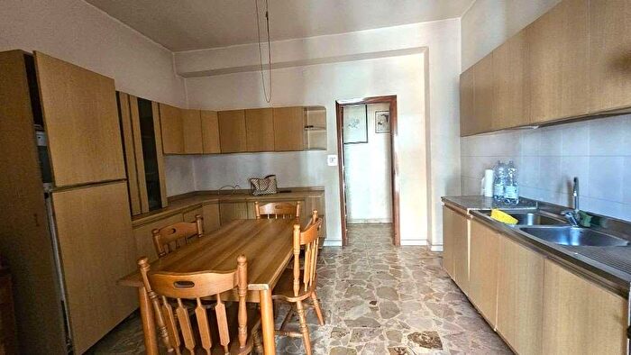 Appartamento quadrilocale in vendita in Viale SPanagia, Siracusa