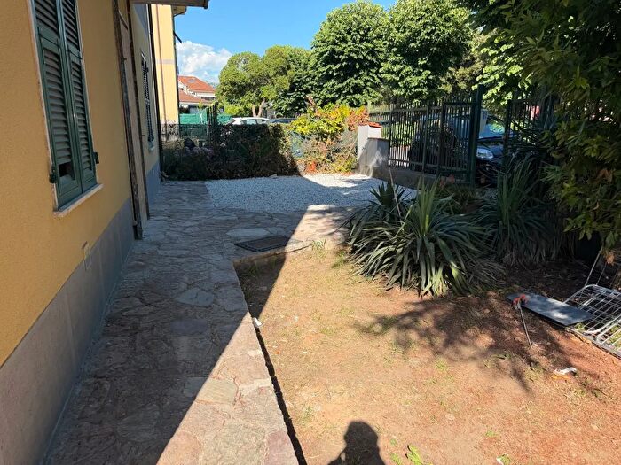 Appartamento bilocale in affitto in Sarzana