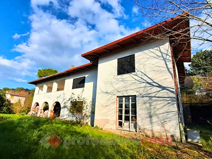 Casa con 5 locali in vendita in Strada di Canneto, Perugia
