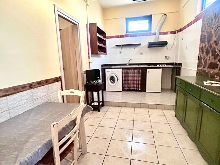 Appartamento monolocale in affitto in Via Grotta dell'Olmo, Licola Paese, Giugliano in Campania
