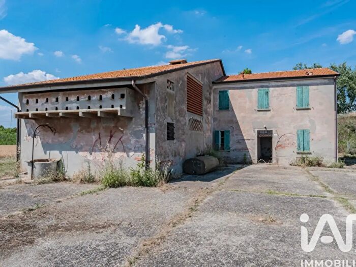 Casa con 7 locali in vendita in Via Padusa, Poggio Renatico