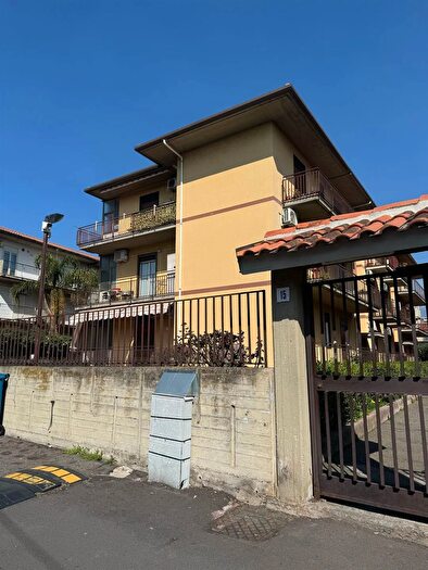 Appartamento trilocale in vendita in Via Macello, Mascalucia