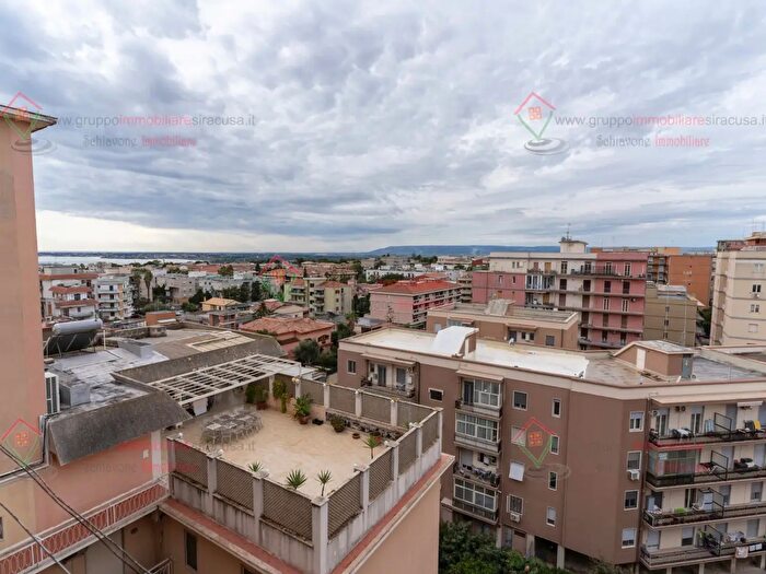 Appartamento quadrilocale in vendita in Siracusa