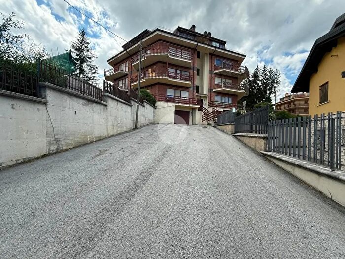 Appartamento monolocale in vendita in Appartamento Via Antonio del Fante, Rocca Di Mezzo
