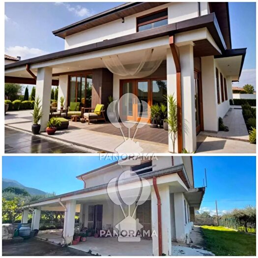 Casa con 7 locali in vendita in Borgetto