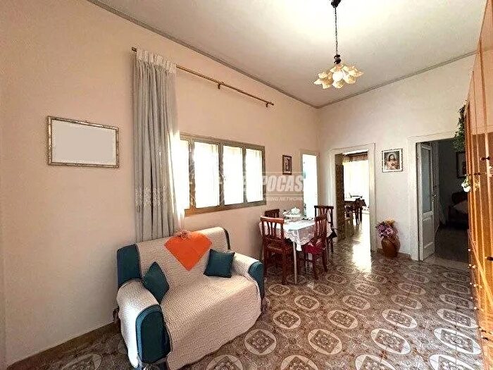 Appartamento trilocale in vendita in Via Homs, Foggia