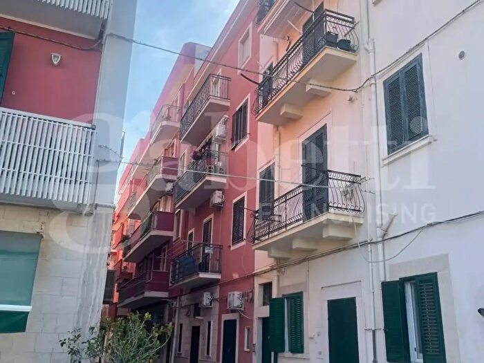 Appartamento trilocale in vendita in Via De Luca, Margherita Di Savoia