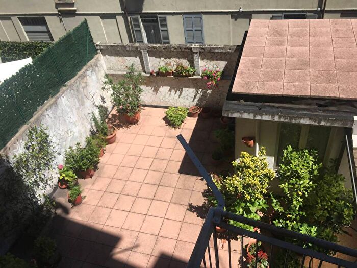Appartamento bilocale in affitto in Via Pietro Nava, Centro, Lecco