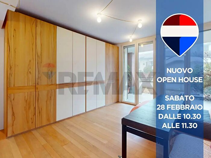 Appartamento trilocale in vendita in Via Giuseppe Giusti, Rodano