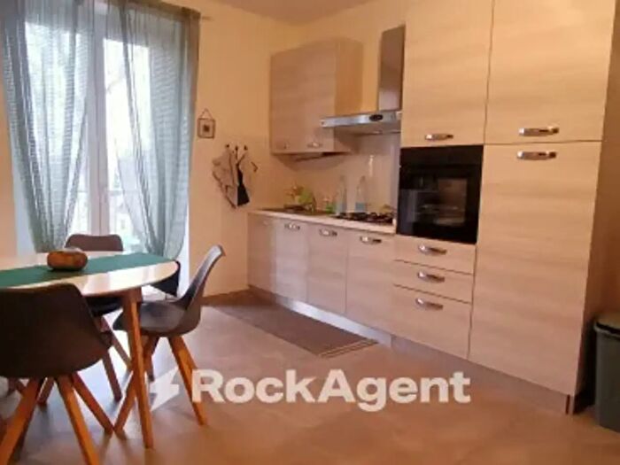 Appartamento trilocale in vendita in Viale Milite Ignoto, Alessandria