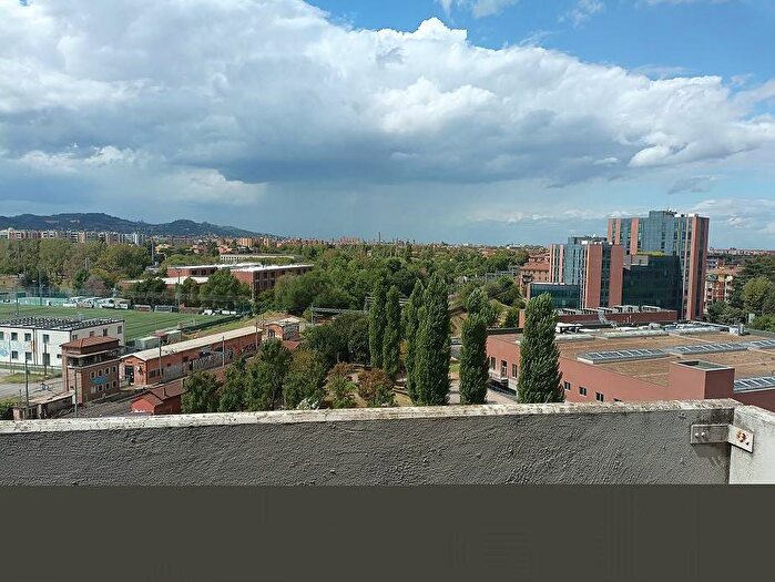 Appartamento quadrilocale in affitto in Viale Ilic Uljanov Lenin, Massarenti, Bologna