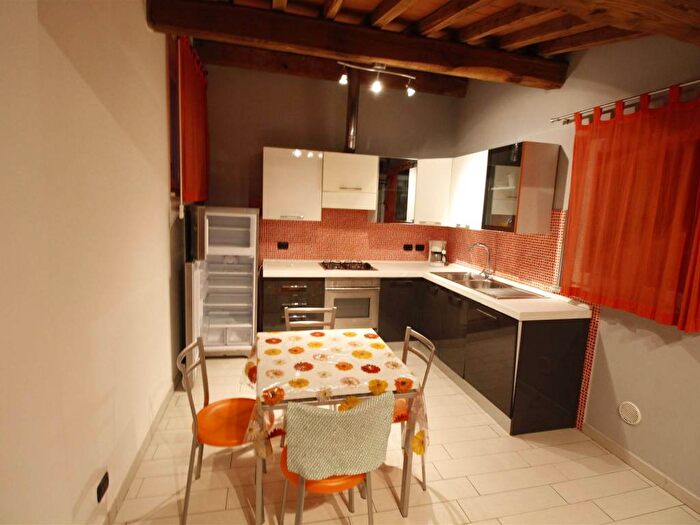 Appartamento bilocale in affitto in Via Papa Lucio III, San Marco Acquacalda, Lucca