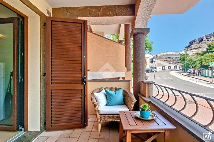 Appartamento quadrilocale in vendita in Via Colombo, Castelsardo