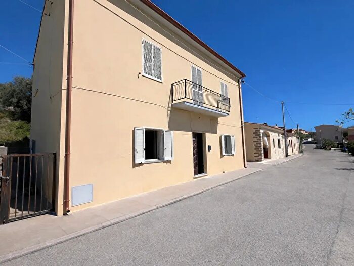 Appartamento quadrilocale in vendita in Località San Gavino Snc, Budoni