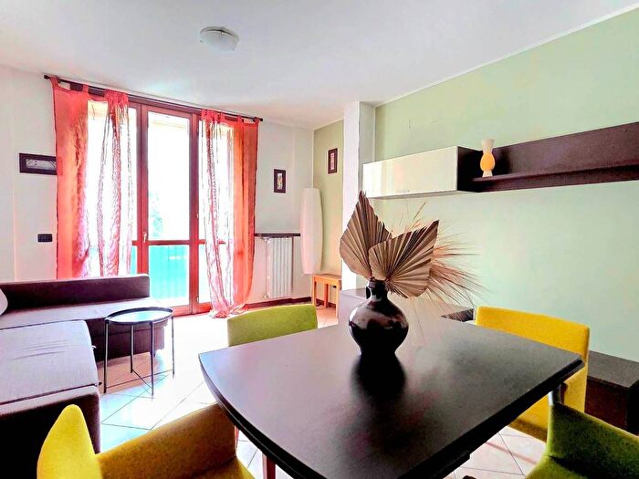 Appartamento bilocale in affitto in Via Statuto, Centro, Rho