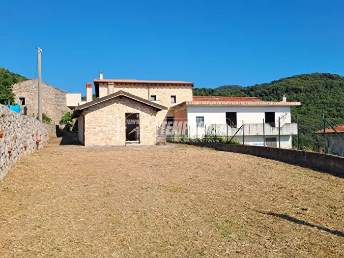 Casa con 5 locali in vendita in Via Monte Romano, Sonnino