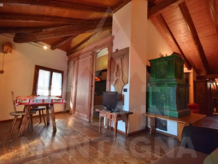 Appartamento quadrilocale in vendita in Ville di Fiemme