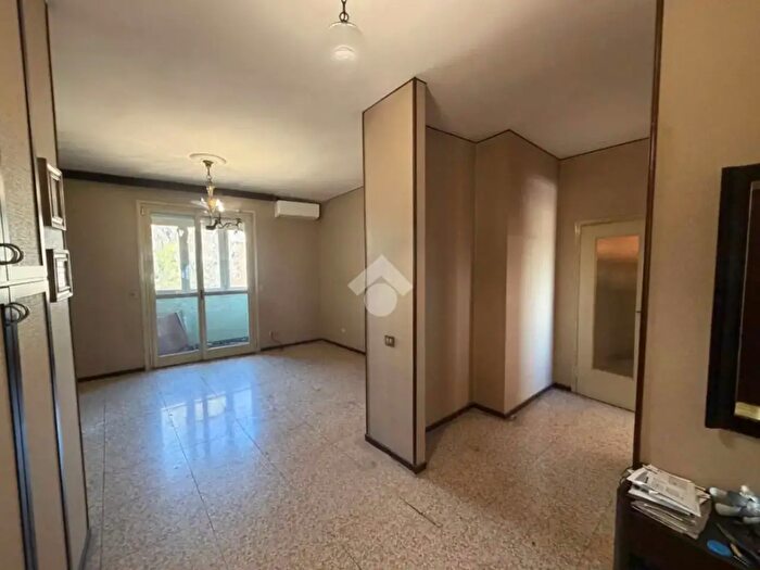 Appartamento bilocale in vendita in Via San Paolino, Milano