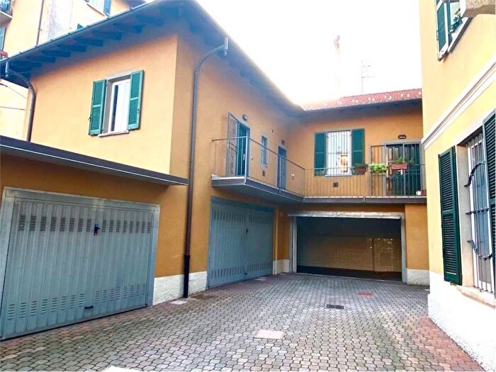 Appartamento bilocale in affitto in via goldoni, Bosto, Varese
