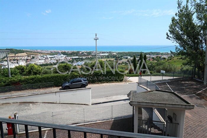 Appartamento quadrilocale in vendita in Giulianova