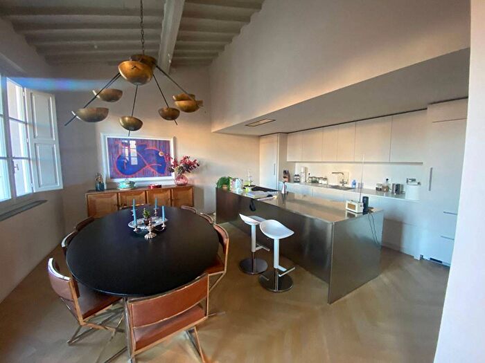 Appartamento con 6 locali in affitto in Via delle Pinzochere, Santa Croce, Firenze