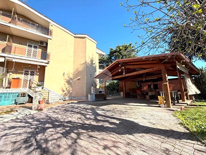 Casa con 5 locali in vendita in Via Prenestina, Roma