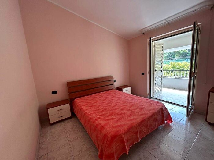 Appartamento trilocale in affitto in VIA LUIGI PIRANDELLO, Rometta Marea, Rometta