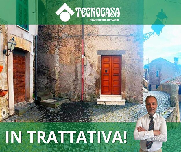 Appartamento bilocale in vendita in Appartamento Via di San Biagio, Anguillara Sabazia