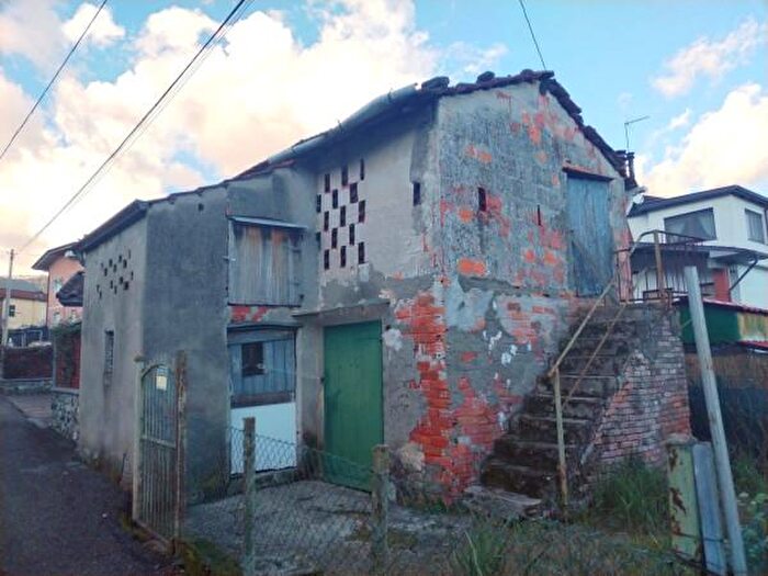 Casa bilocale in vendita in Via della Resistenza, Follo